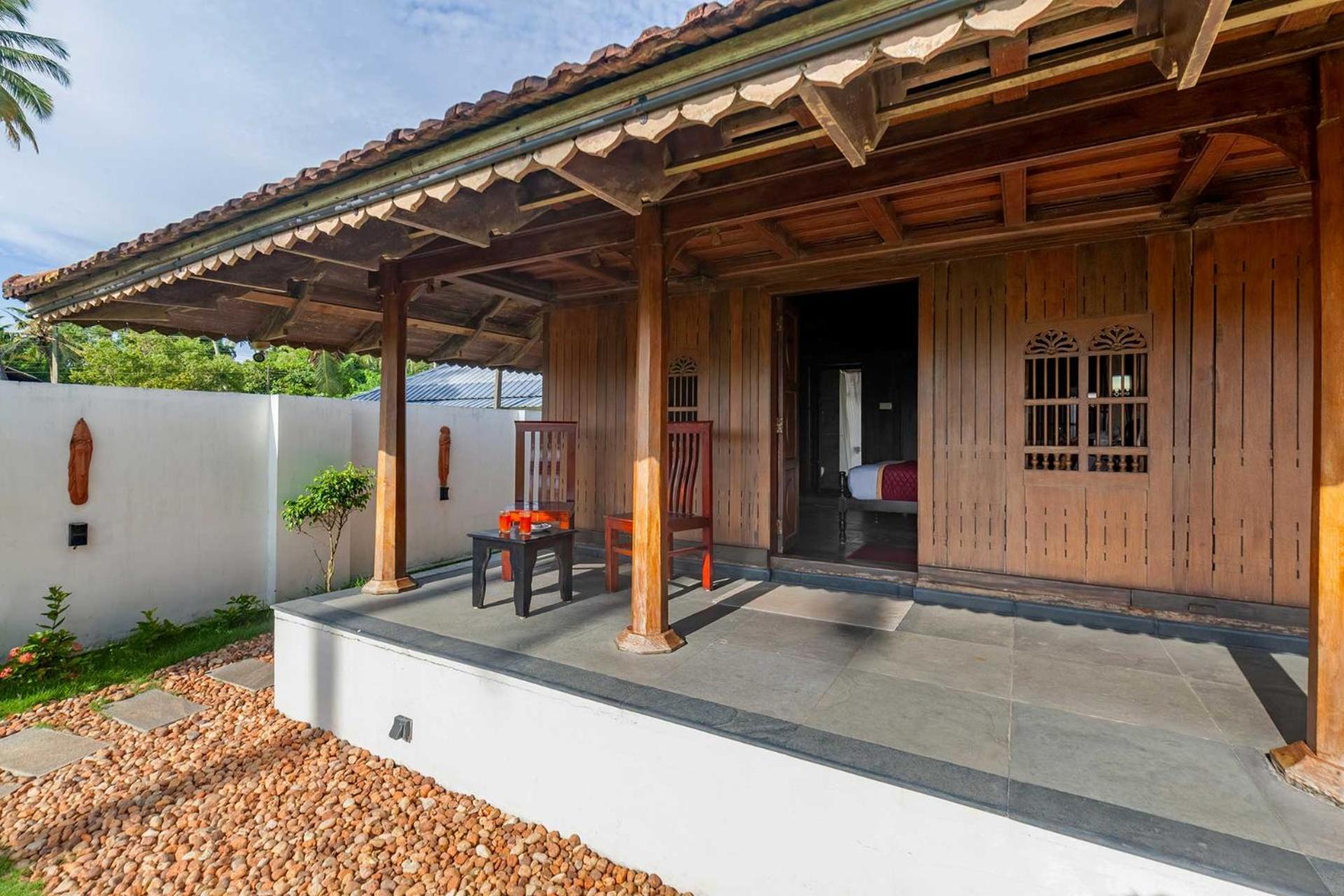 Deshadan'S Tarangi Beach Villas,Marari Марарикулам Екстериор снимка