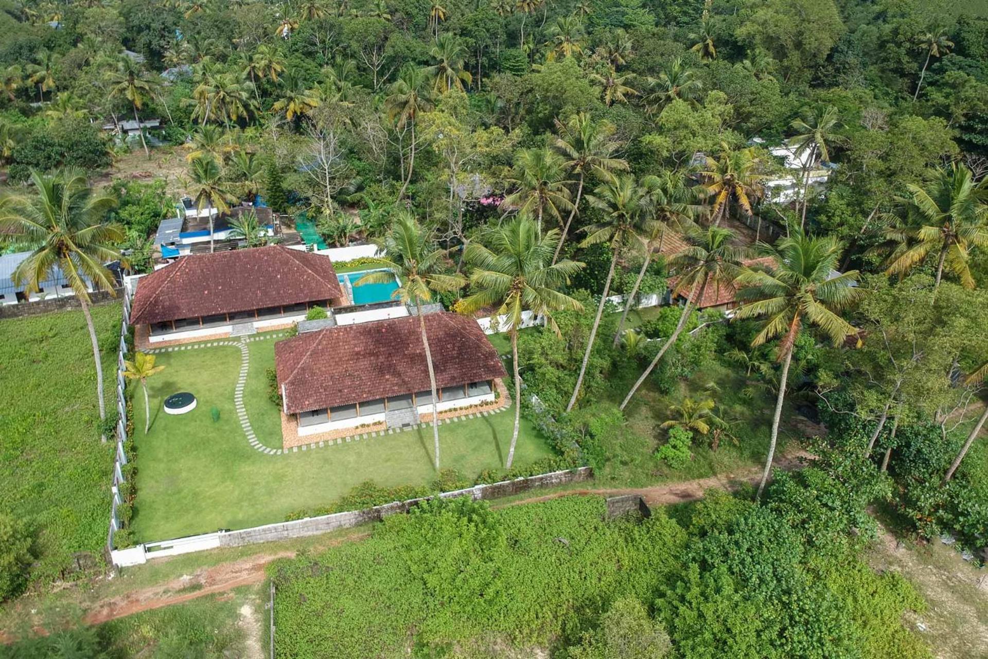 Deshadan'S Tarangi Beach Villas,Marari Марарикулам Екстериор снимка